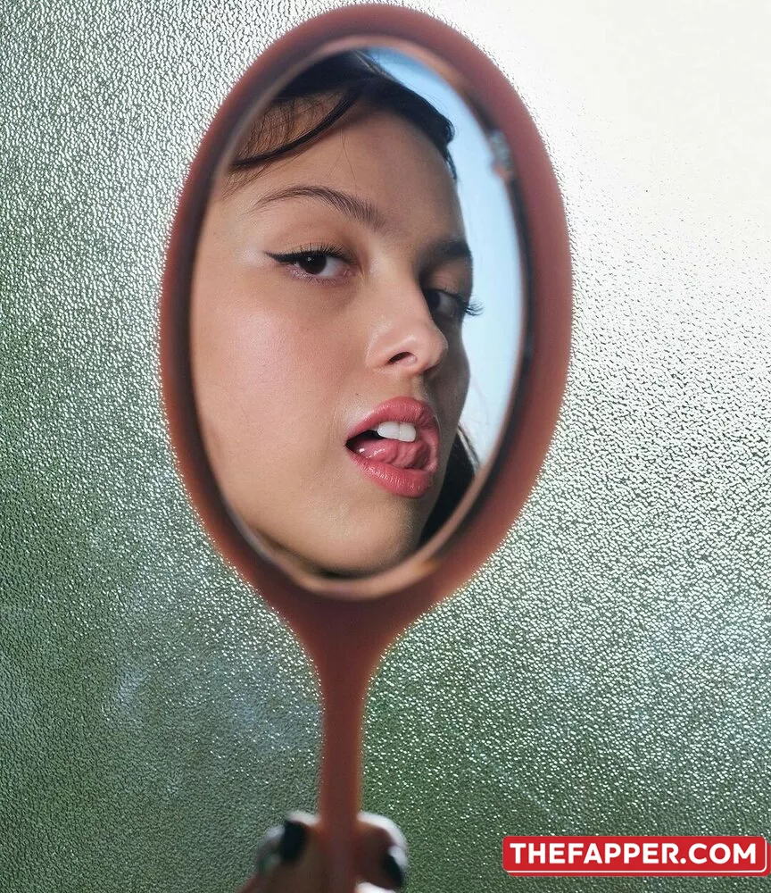 Olivia Rodrigo  Onlyfans Leaked Nude Image #Q4yyKzEvL8