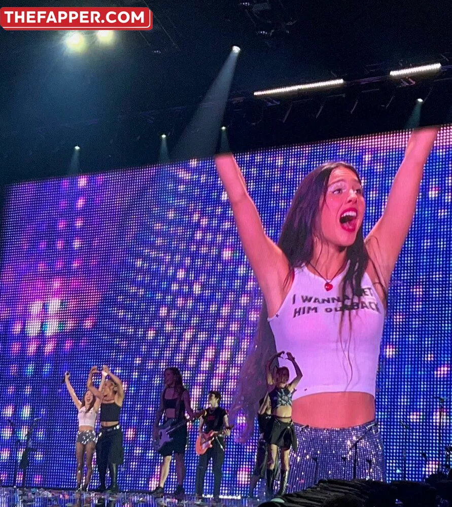 Olivia Rodrigo  Onlyfans Leaked Nude Image #ae5u5ot01X