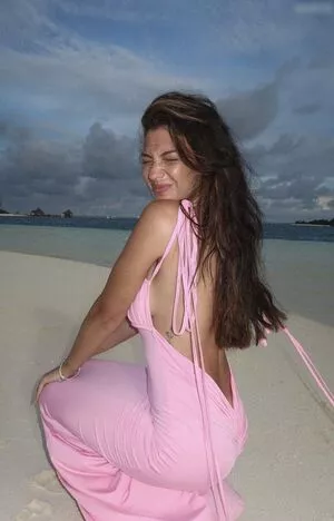 Paola Maria #N3VAgHLfLT