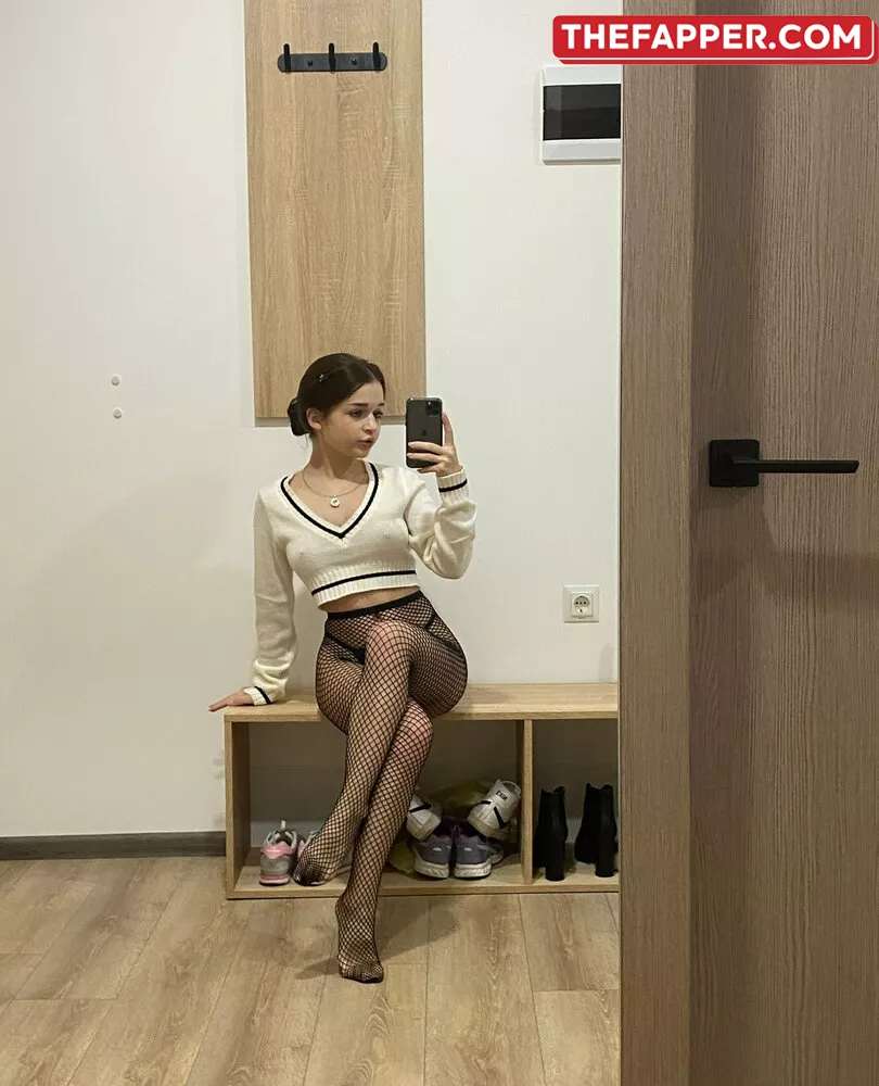 Petite.olya.vip  Onlyfans Leaked Nude Image #DrU4dF2mC6
