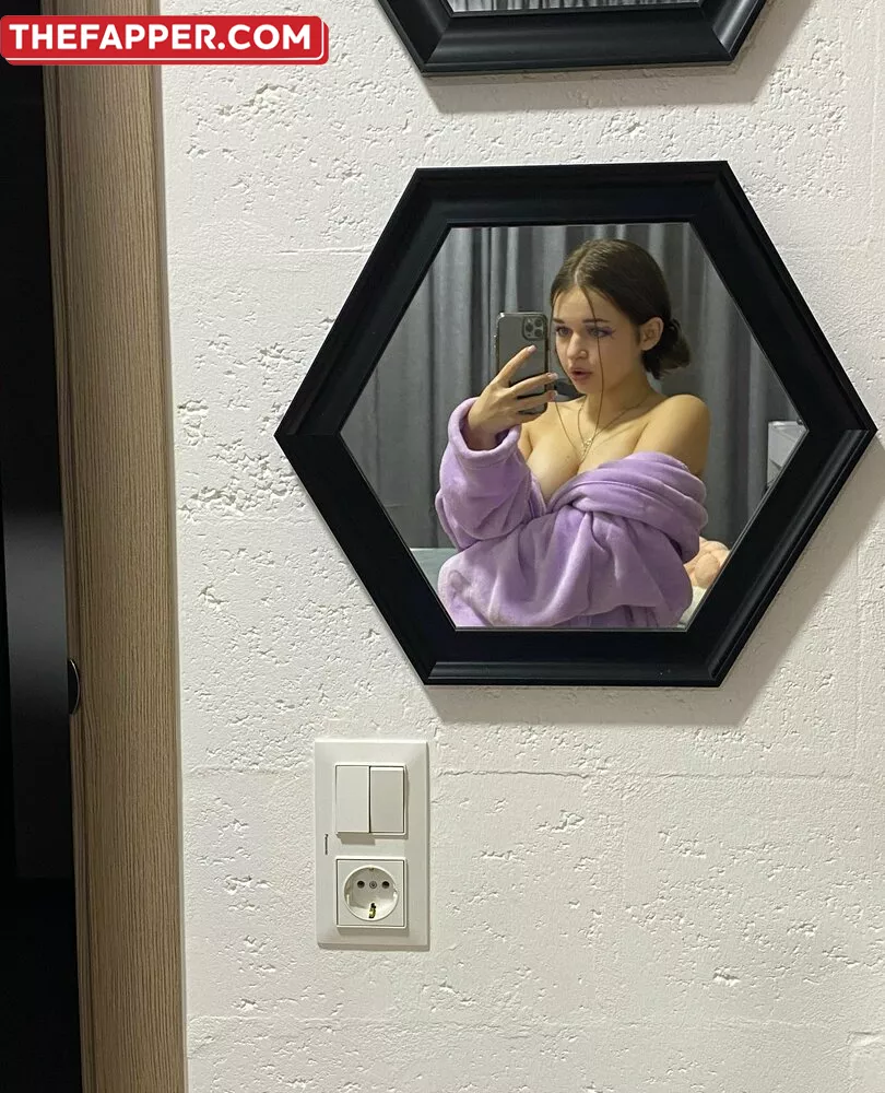 Petite.olya.vip  Onlyfans Leaked Nude Image #ZaDAq7SyDO