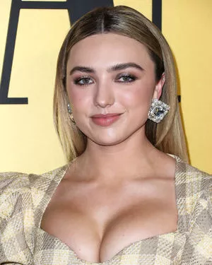 Peyton List Onlyfans Leaked Nude Image #Yhodu0FrK9