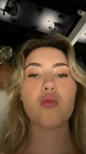 Pineapplebrat Onlyfans Leaked Nude Image #3dc8G85Ug7