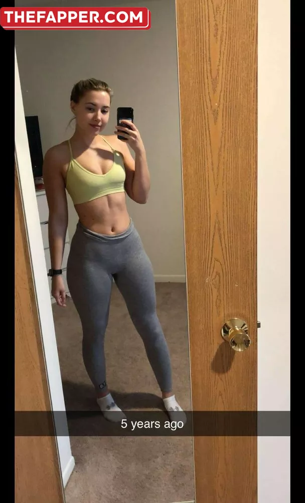 Pineapplebrat  Onlyfans Leaked Nude Image #6djeoJlqpG