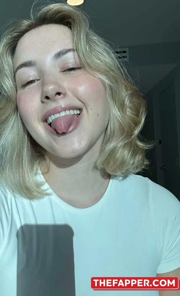 Pineapplebrat  Onlyfans Leaked Nude Image #xcH4aLrscs