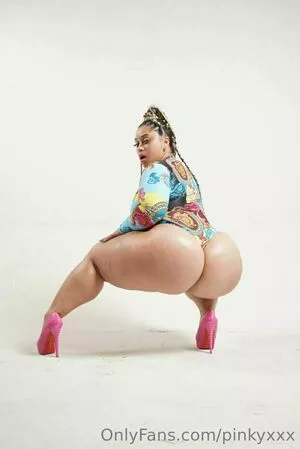Pinkyxxx #EmQ0p0atFv