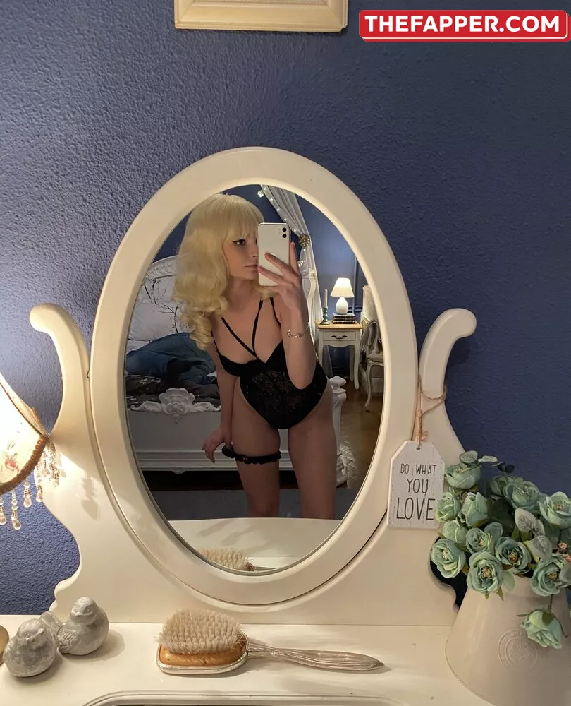 Pisicafree  Onlyfans Leaked Nude Image #LIGwAOHmxI