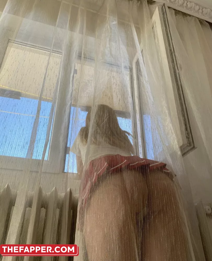 Pisicafree  Onlyfans Leaked Nude Image #vHUusJDiwK