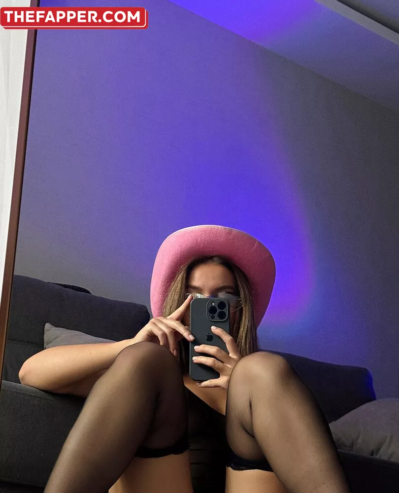 Polina Azarova  Onlyfans Leaked Nude Image #5H9cHksVAD