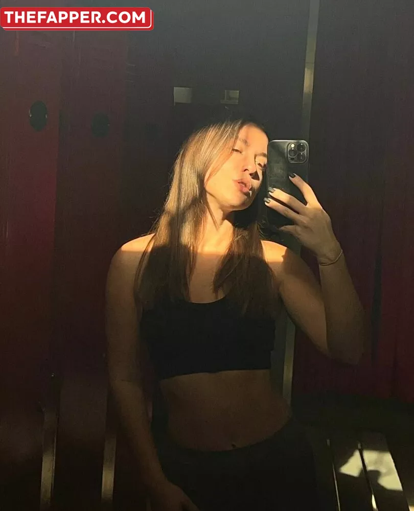 Polina Azarova  Onlyfans Leaked Nude Image #dMHXqA8spm