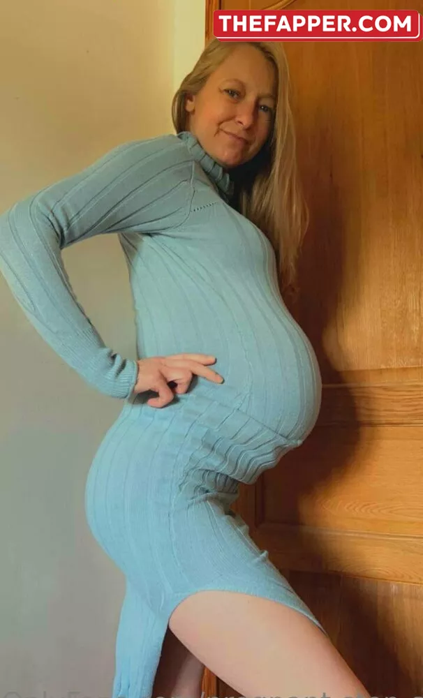 Pregnant Step Sister  Onlyfans Leaked Nude Image #RC32vGNB41