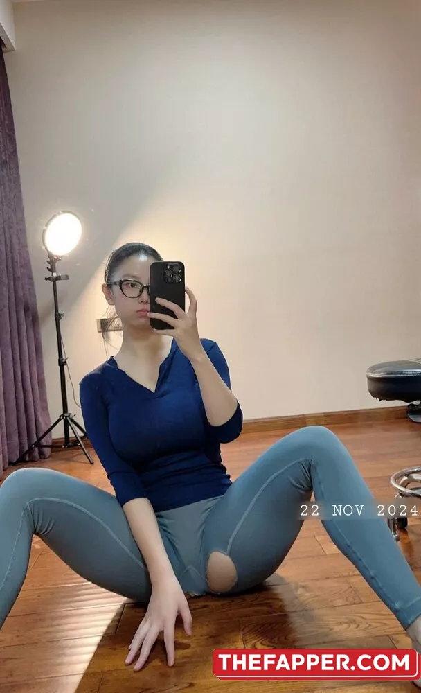 Qiaoniutt  Onlyfans Leaked Nude Image #8oKSM48EsW