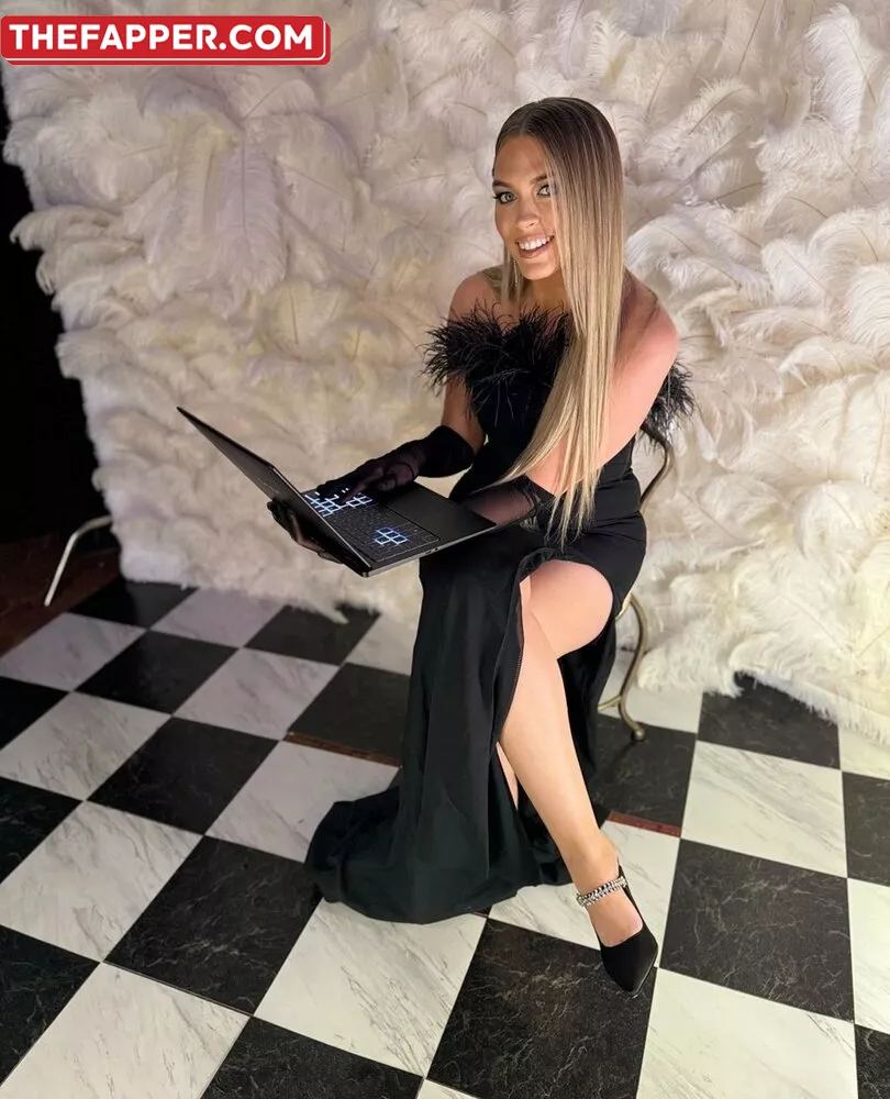 Qtcinderella  Onlyfans Leaked Nude Image #LMKQStulYZ