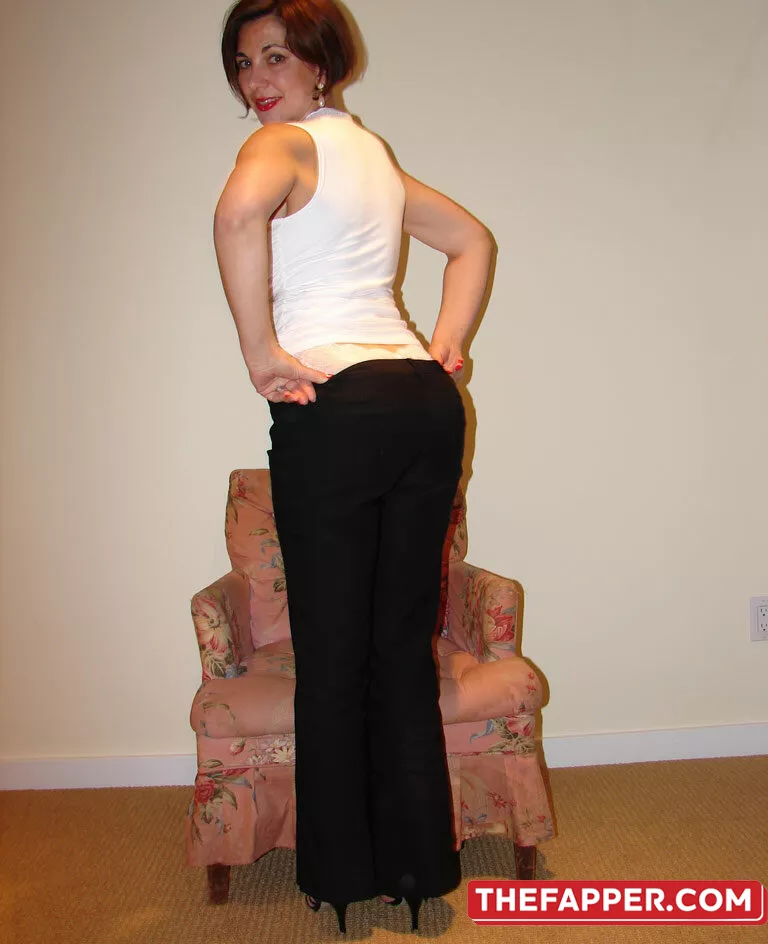 Rebecca's Office  Onlyfans Leaked Nude Image #RfdWyrSsMB