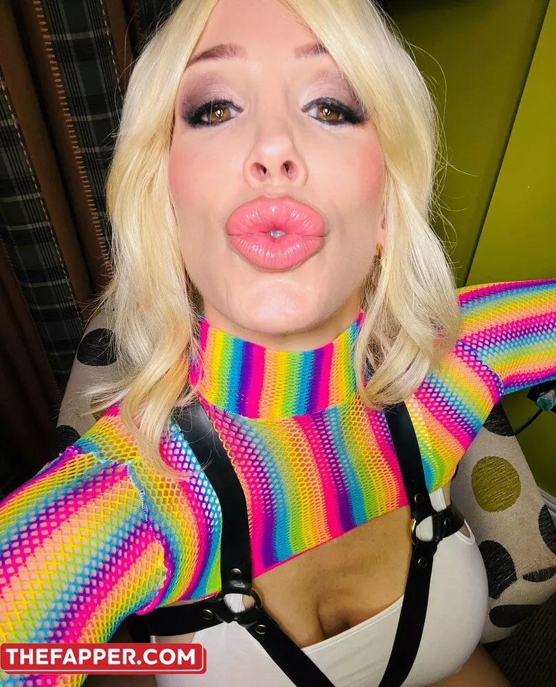Rebeccamoreuk  Onlyfans Leaked Nude Image #LsK3qP4Q2Y