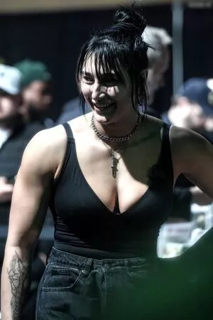 Rhea Ripley #HLZl8TzgWU