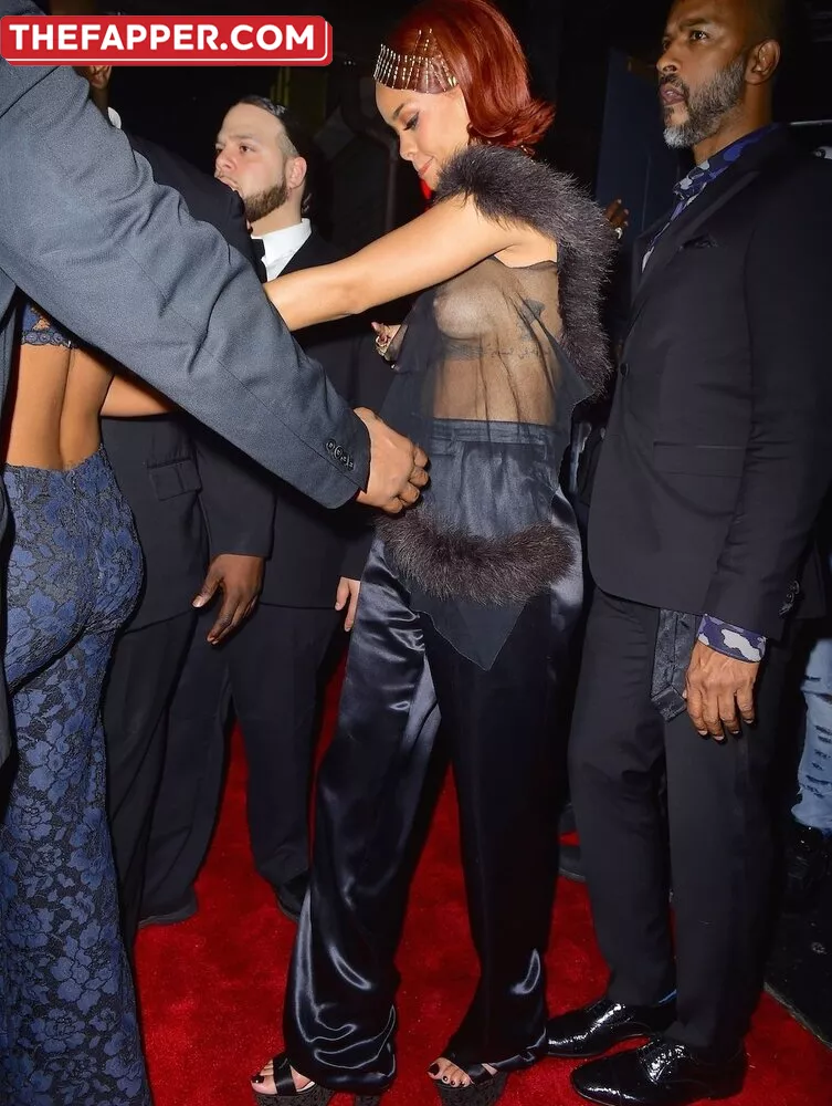 Rihanna  Onlyfans Leaked Nude Image #0pr4Hb48P9