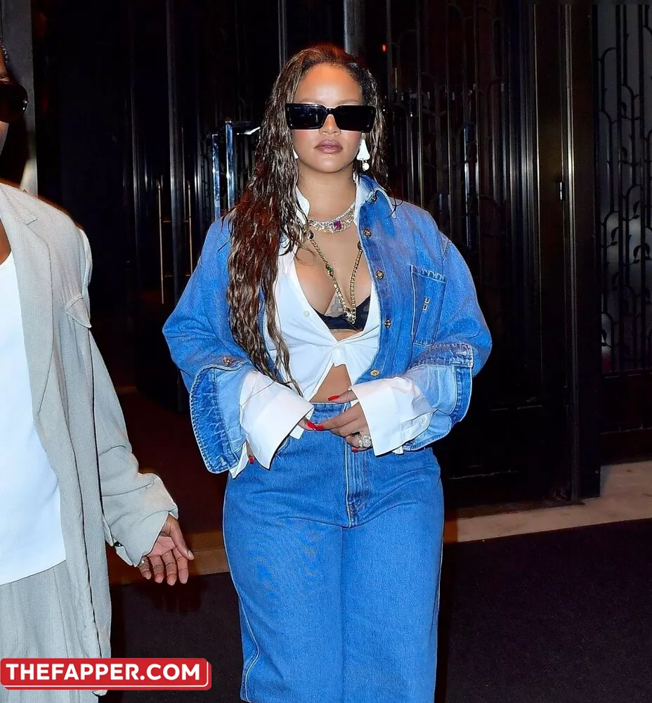 Rihanna  Onlyfans Leaked Nude Image #3RUdU3hlYK