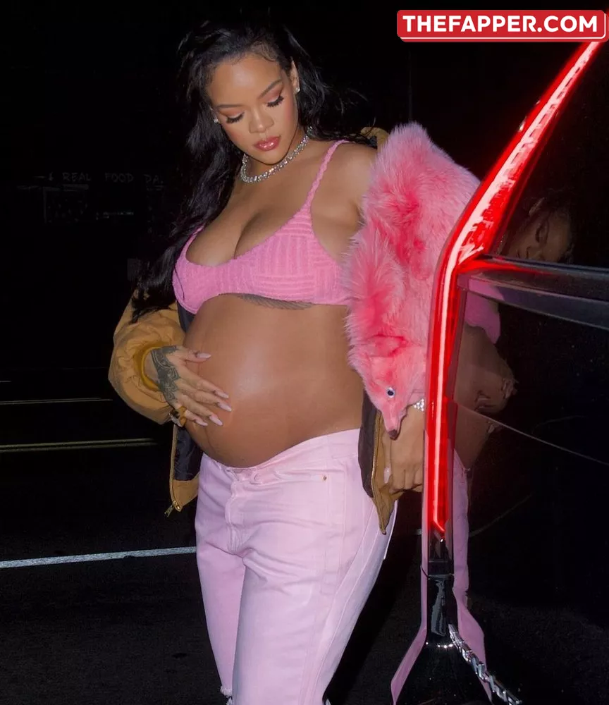 Rihanna  Onlyfans Leaked Nude Image #6l0iI1DwoO
