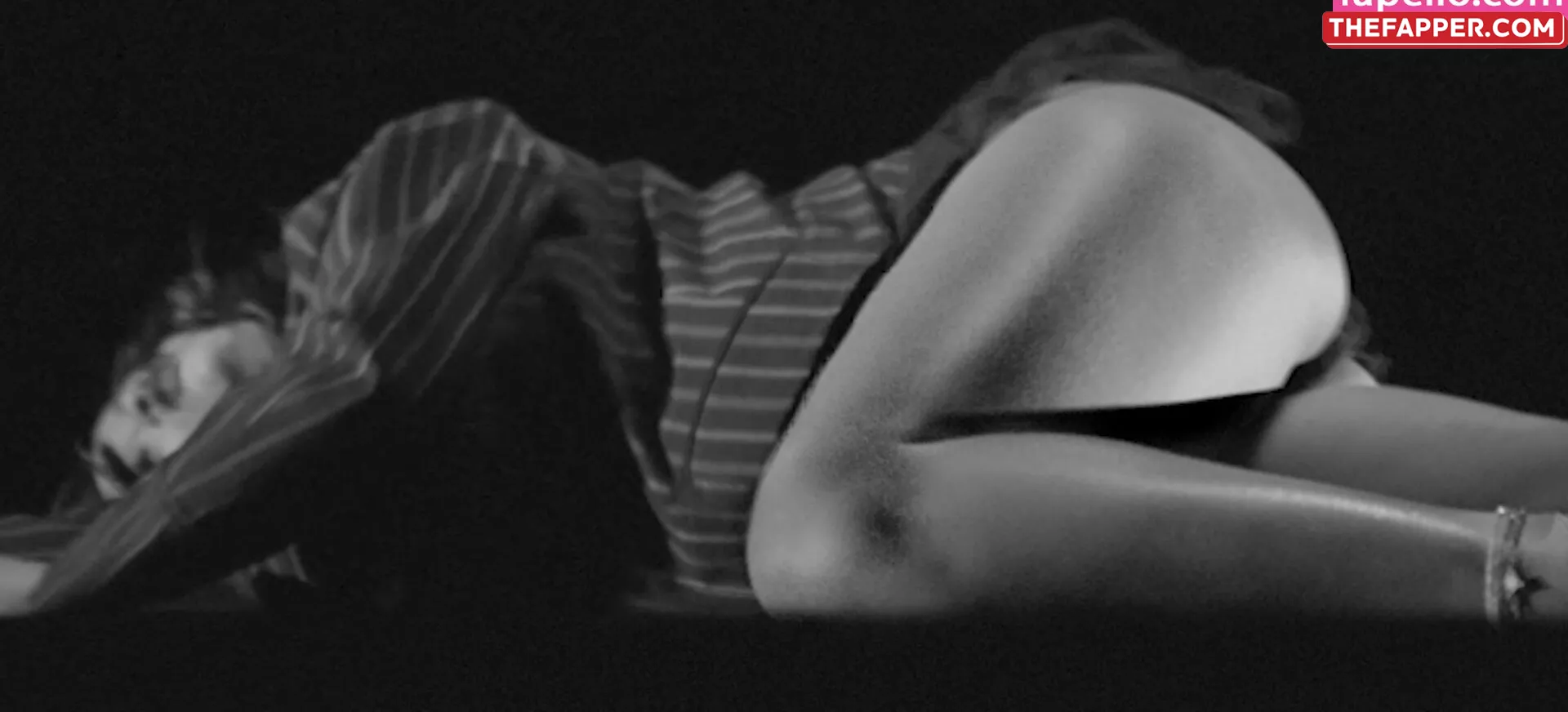 Rihanna  Onlyfans Leaked Nude Image #8NiAP4MDPF