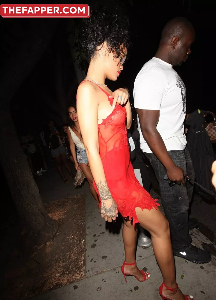 Rihanna  Onlyfans Leaked Nude Image #BrPwOocb6f