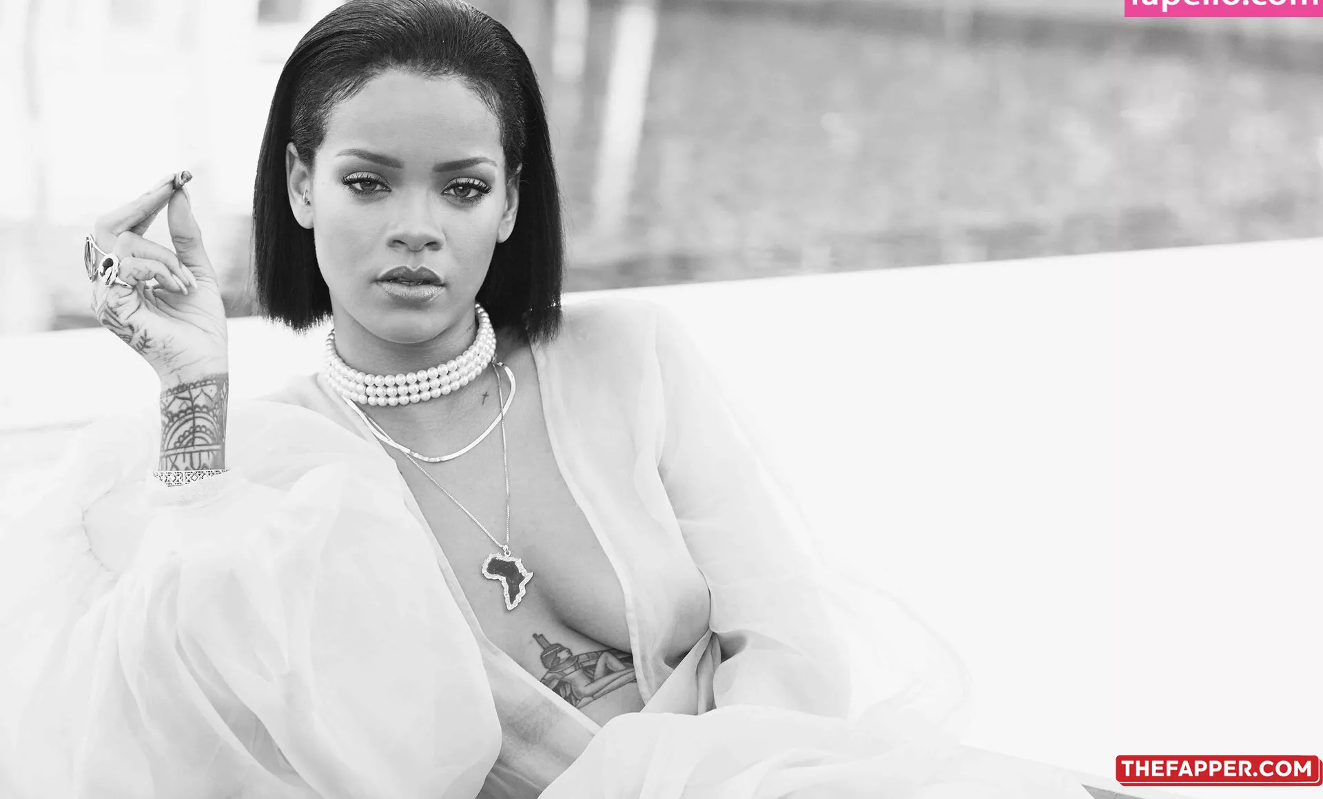 Rihanna  Onlyfans Leaked Nude Image #BujlAw0iCF