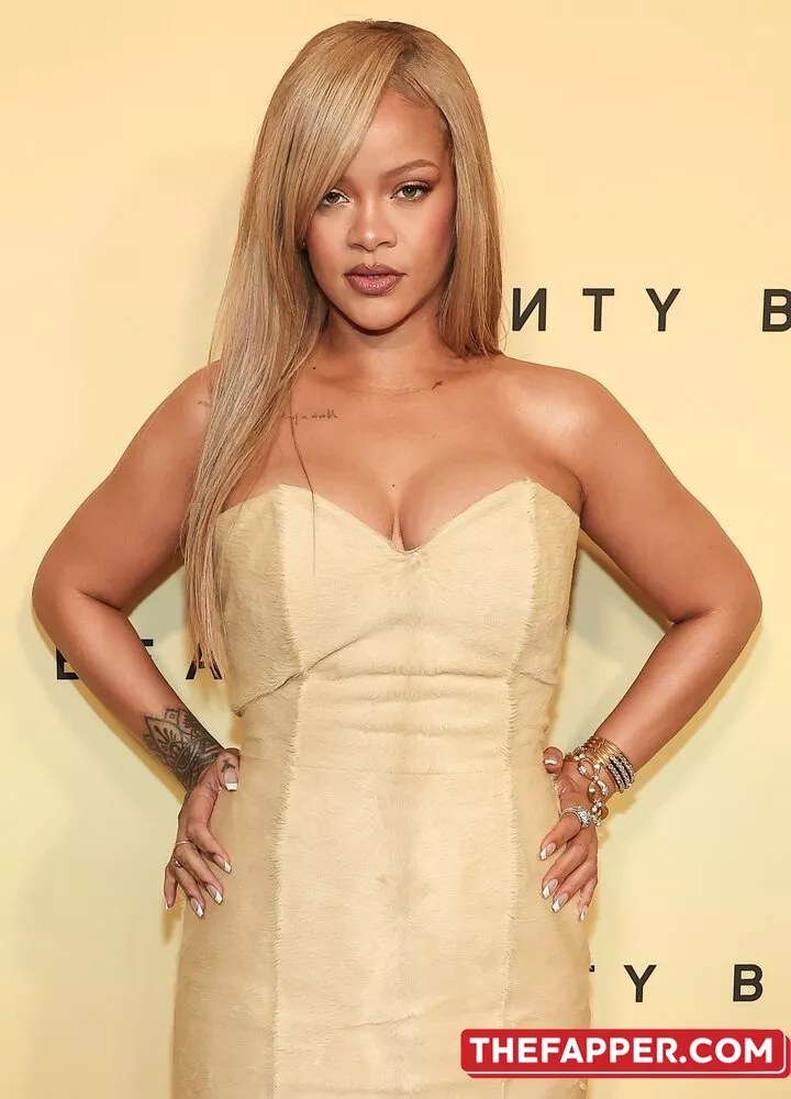 Rihanna  Onlyfans Leaked Nude Image #CCMxmVnmz9
