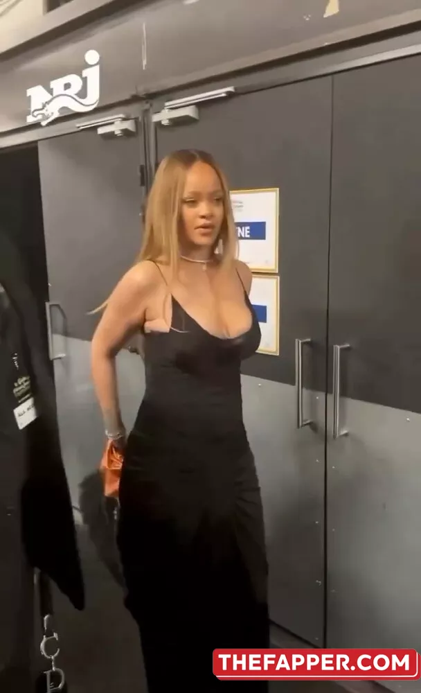 Rihanna  Onlyfans Leaked Nude Image #DLom8drQcZ