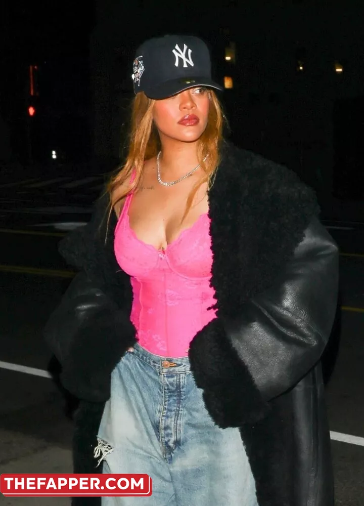 Rihanna  Onlyfans Leaked Nude Image #Ea1vSsB58Y