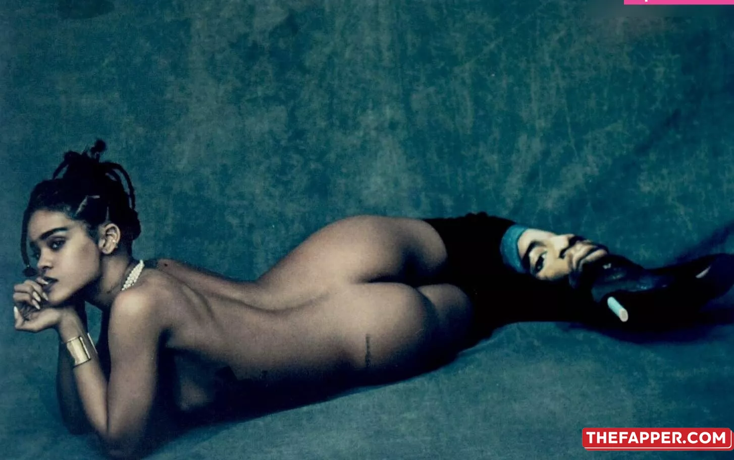 Rihanna  Onlyfans Leaked Nude Image #EzK5MTX5xA