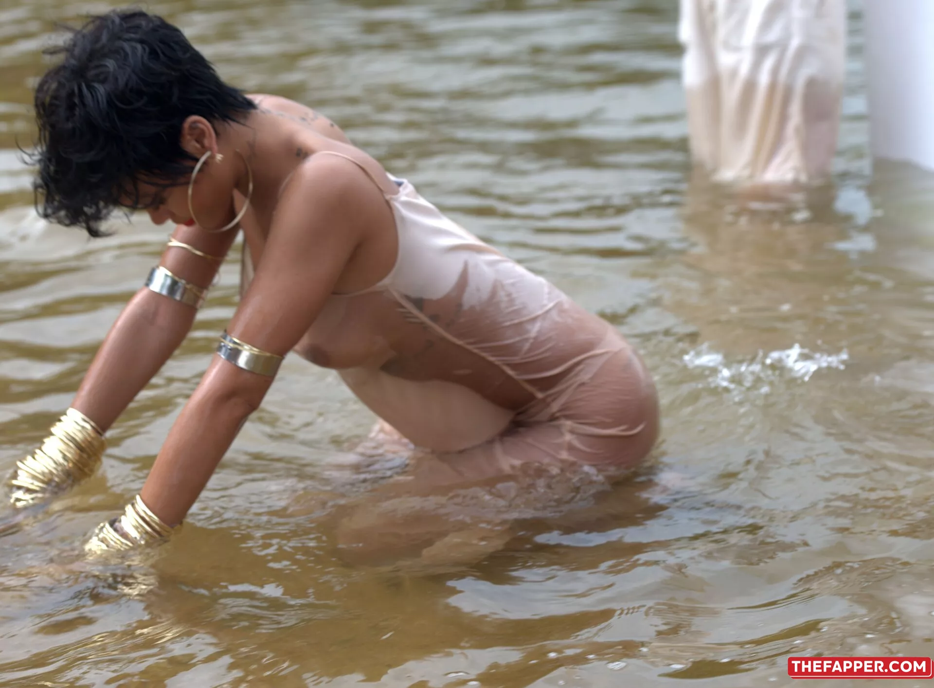 Rihanna  Onlyfans Leaked Nude Image #F4U6RSNfHT