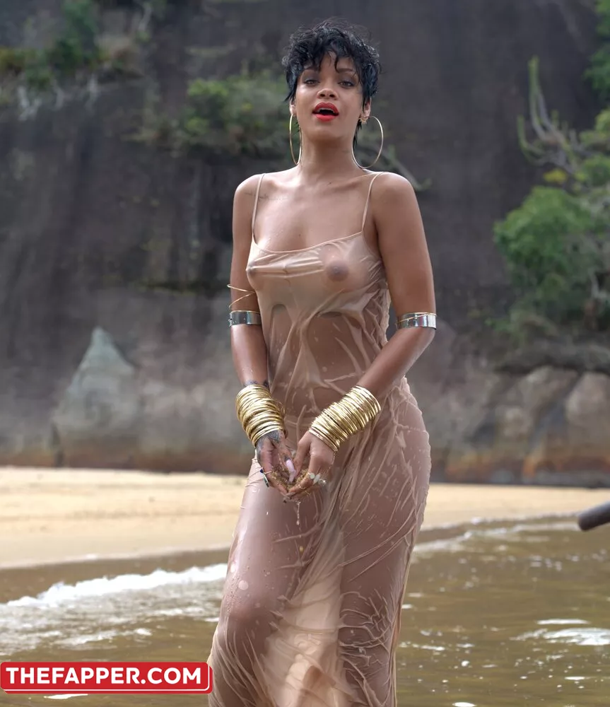 Rihanna  Onlyfans Leaked Nude Image #FJr7S2FsL3