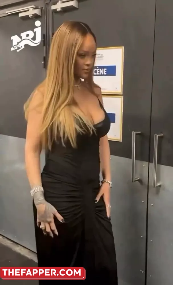 Rihanna  Onlyfans Leaked Nude Image #H4s27dPq8L