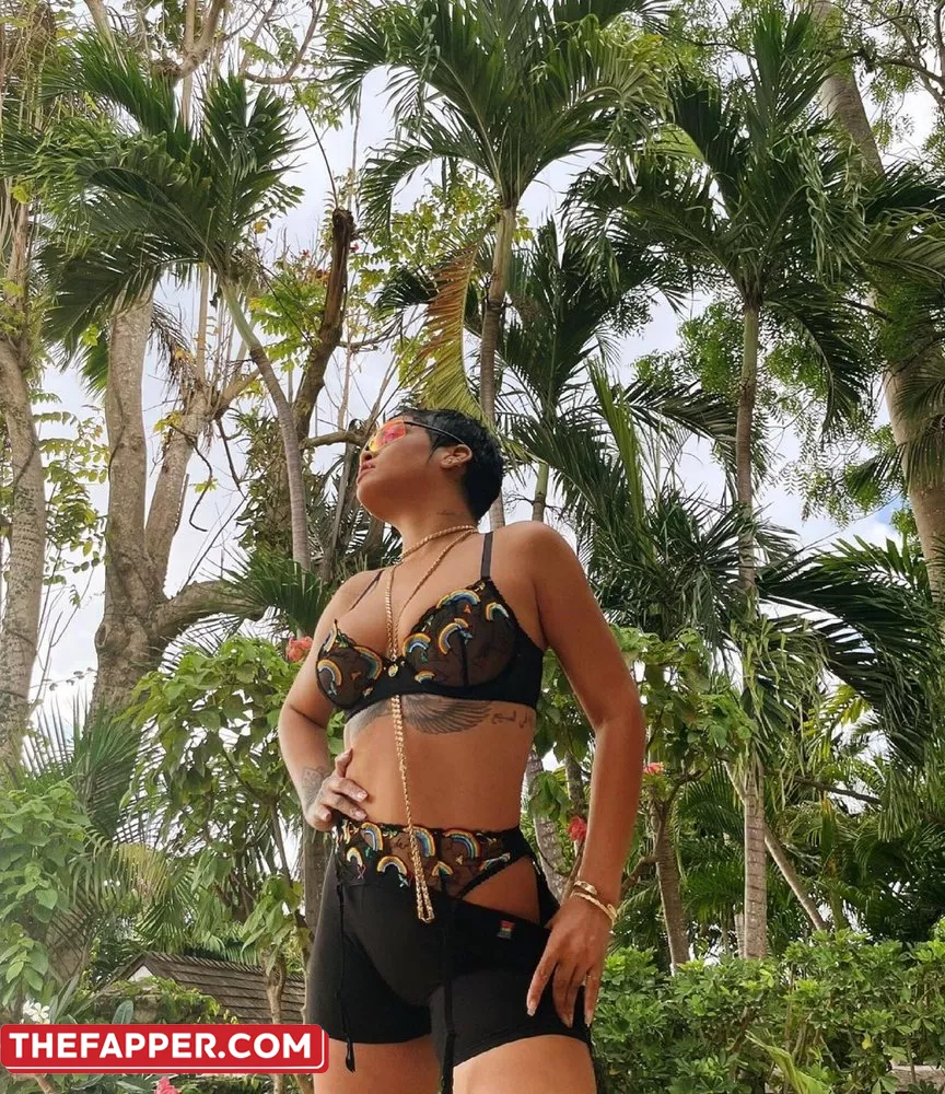 Rihanna  Onlyfans Leaked Nude Image #JtdzjnYzOr