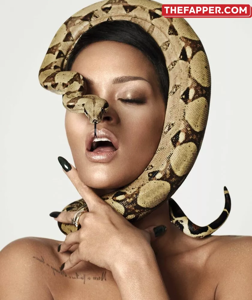 Rihanna  Onlyfans Leaked Nude Image #KrKM9n7rif