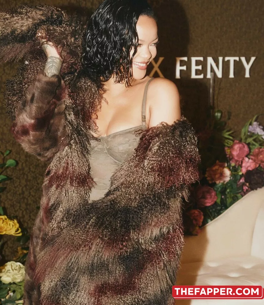 Rihanna  Onlyfans Leaked Nude Image #LBeAkIb0je