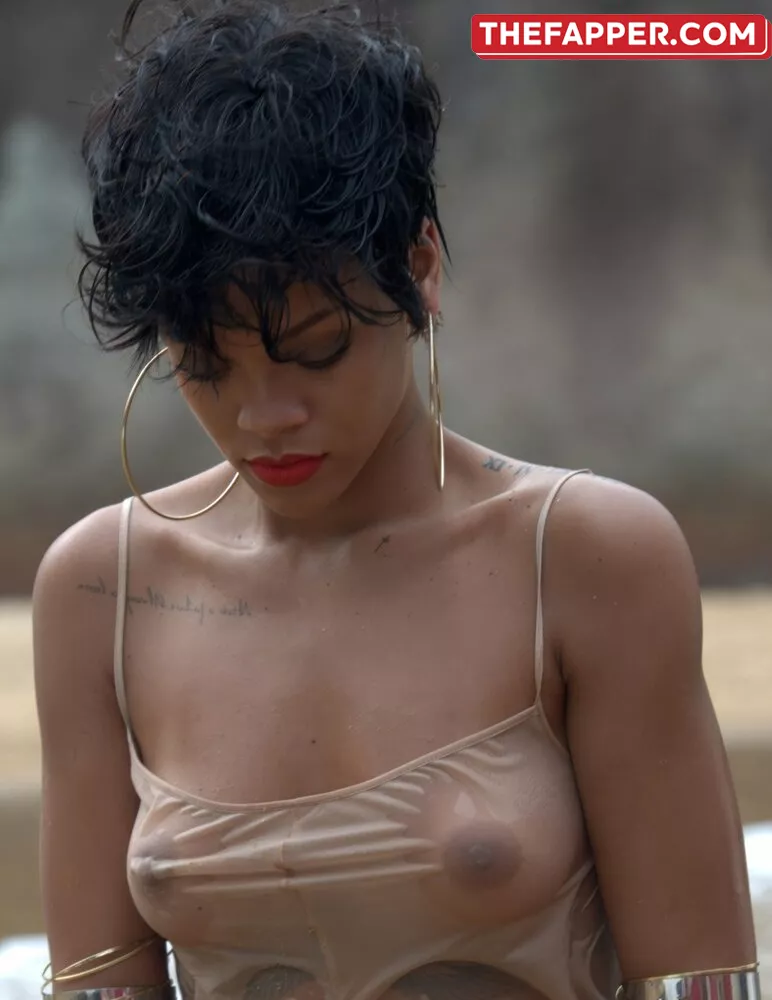 Rihanna  Onlyfans Leaked Nude Image #LGM2syMKrW