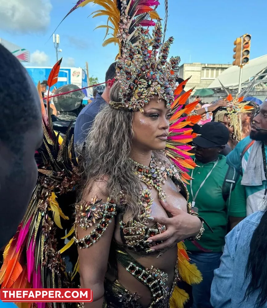 Rihanna  Onlyfans Leaked Nude Image #Lq7HC8VUOI