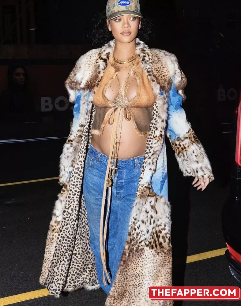 Rihanna  Onlyfans Leaked Nude Image #MYShqmnmiV