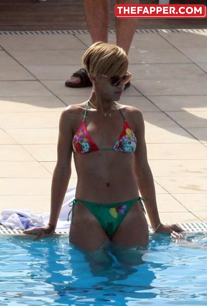 Rihanna  Onlyfans Leaked Nude Image #NPR3AEiSSq