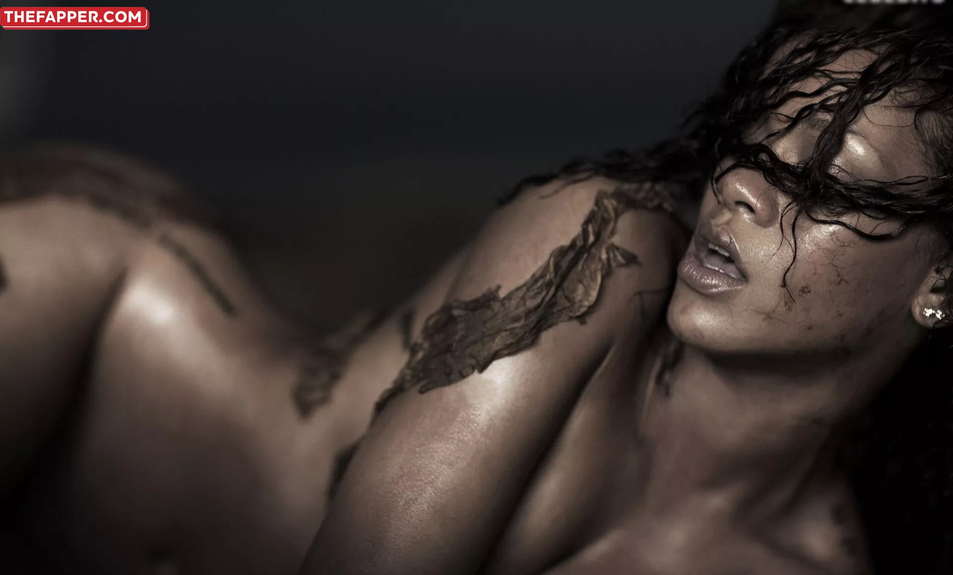 Rihanna  Onlyfans Leaked Nude Image #OnhtHMQrTP