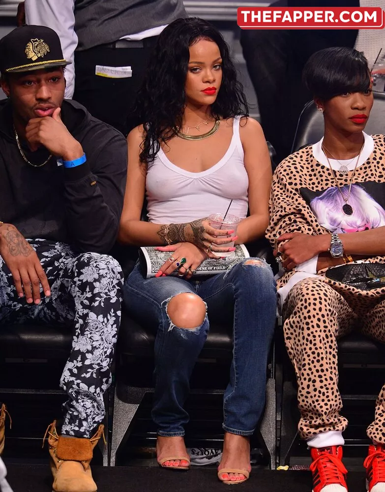 Rihanna  Onlyfans Leaked Nude Image #P8sn2V27Kj
