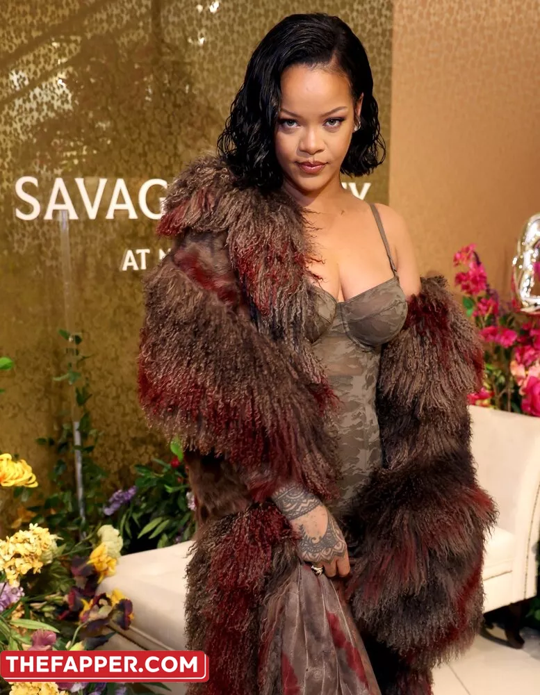 Rihanna  Onlyfans Leaked Nude Image #PHbaHLOxQ3