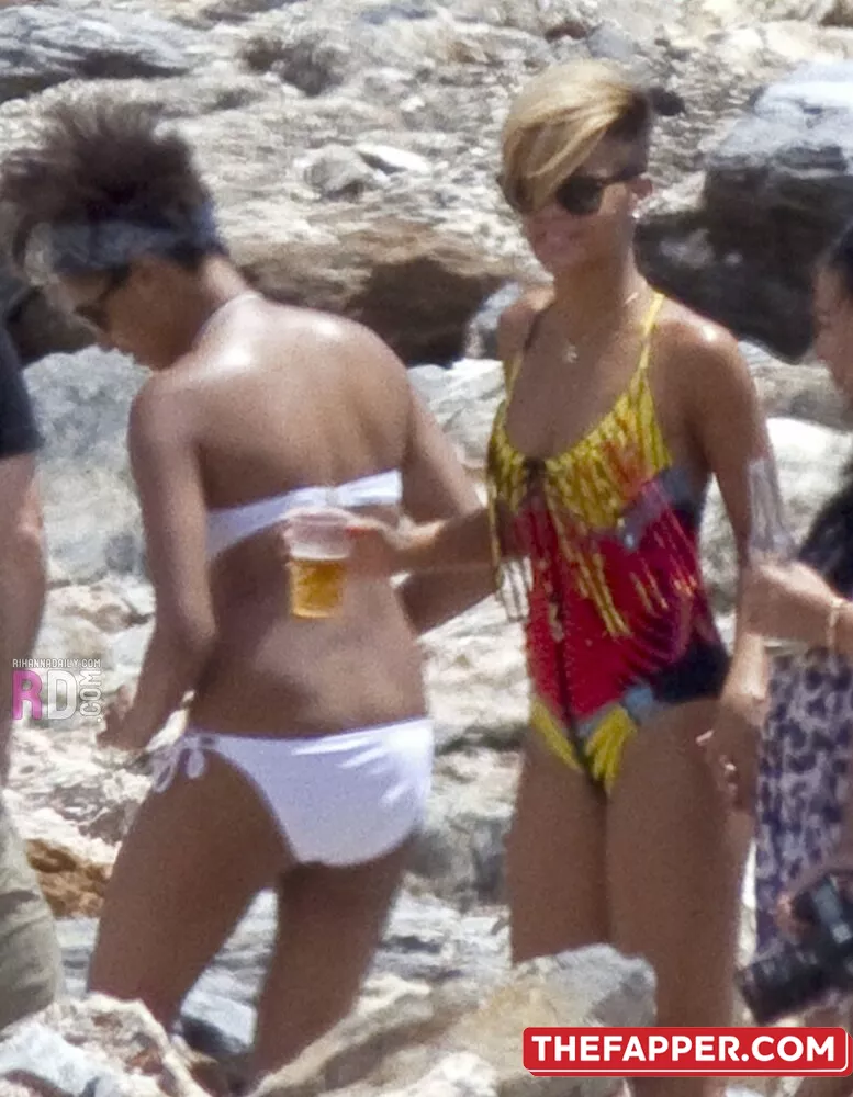 Rihanna  Onlyfans Leaked Nude Image #PchuWfskeA