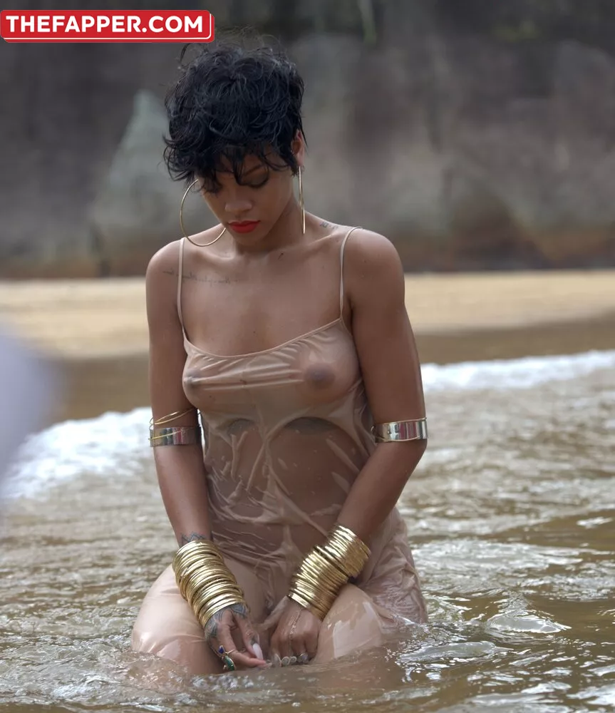 Rihanna  Onlyfans Leaked Nude Image #QJeXyRgd3d