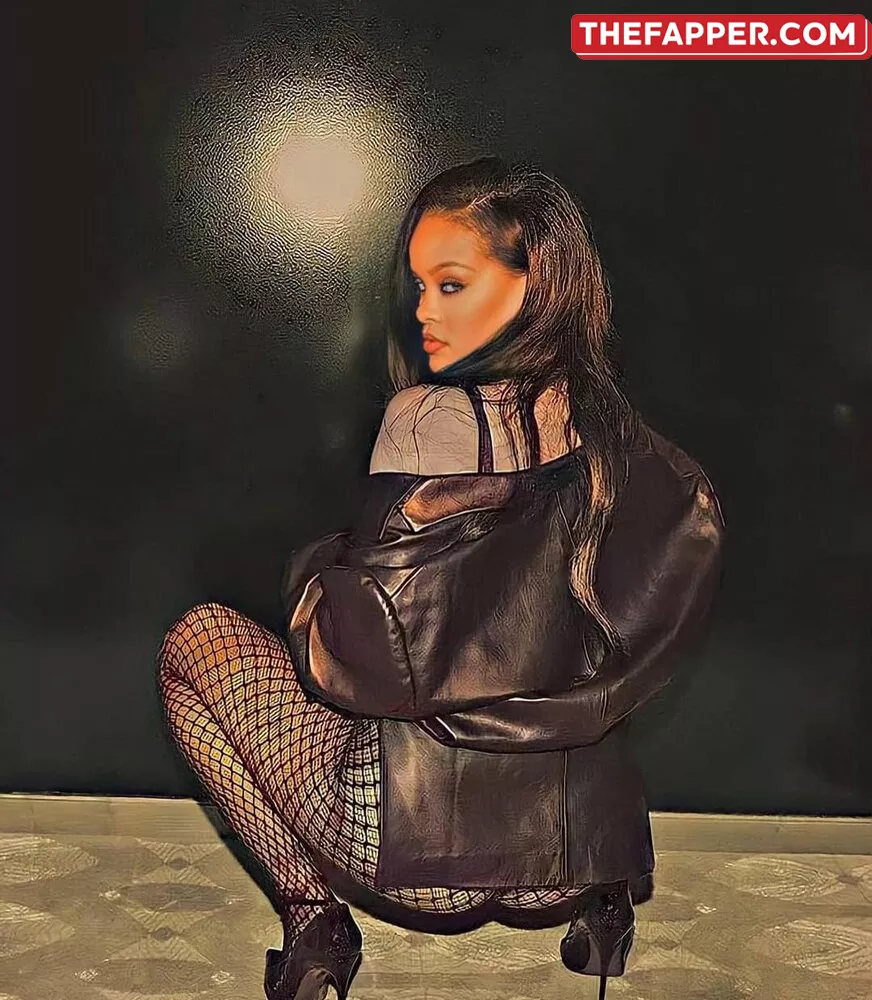 Rihanna  Onlyfans Leaked Nude Image #ULN625K0MA