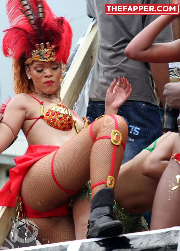 Rihanna  Onlyfans Leaked Nude Image #UM24qfXjd8