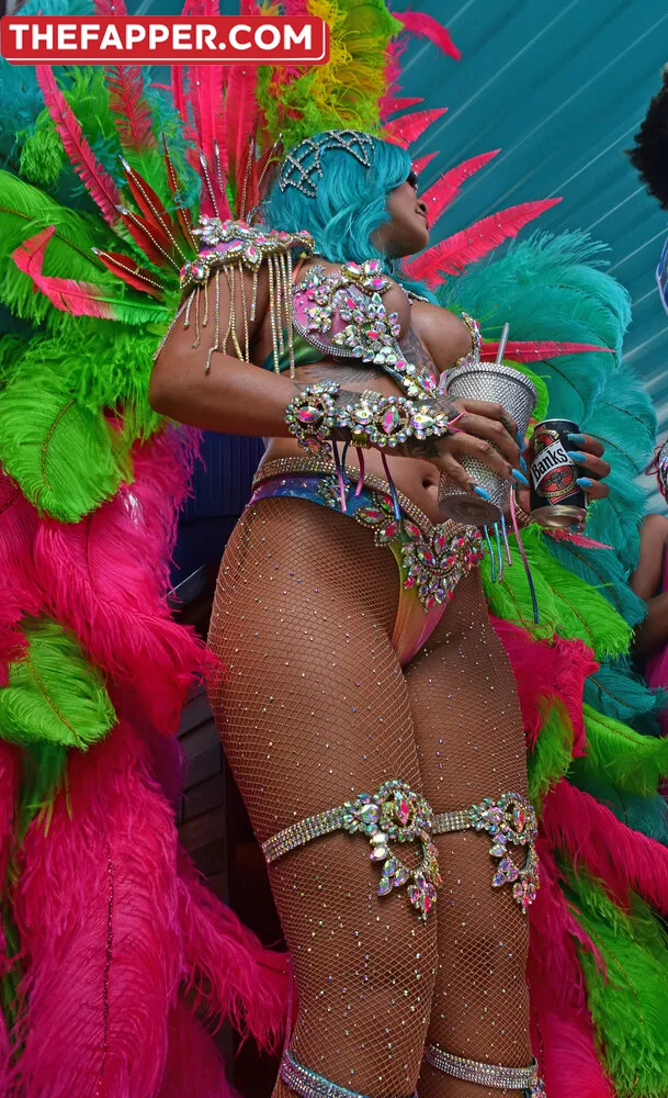 Rihanna  Onlyfans Leaked Nude Image #UYRzcCeThE