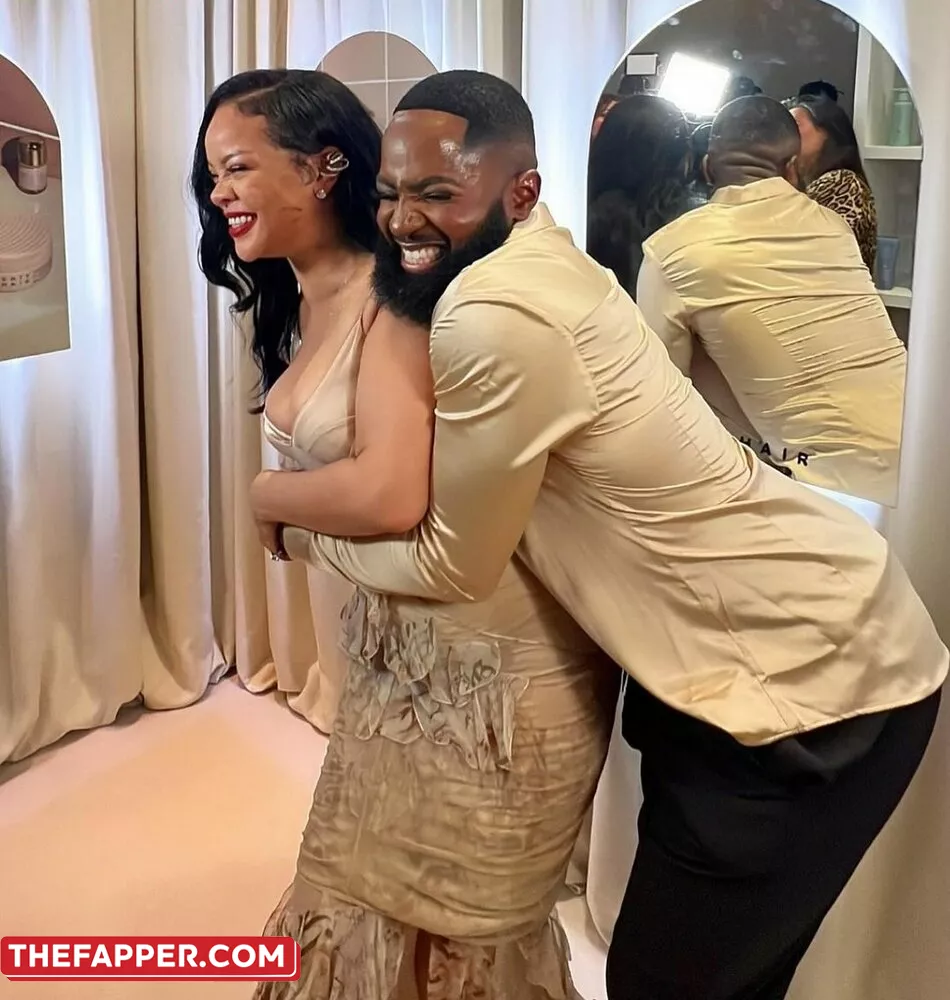 Rihanna  Onlyfans Leaked Nude Image #WIYhWlUA7Q