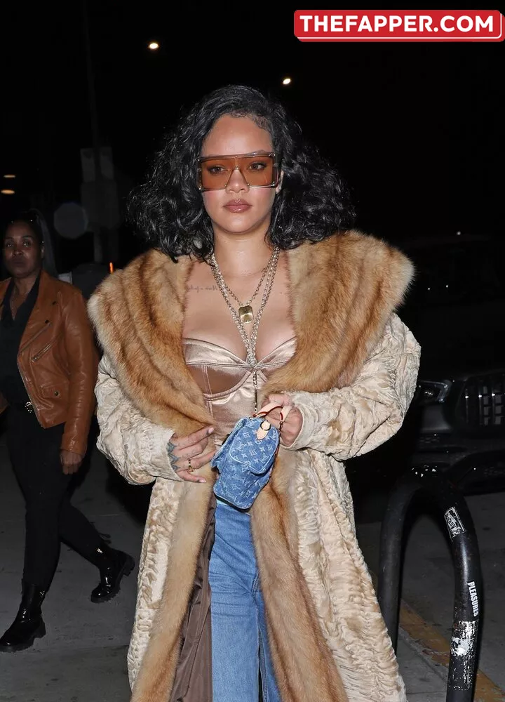 Rihanna  Onlyfans Leaked Nude Image #YIs3orXAcy